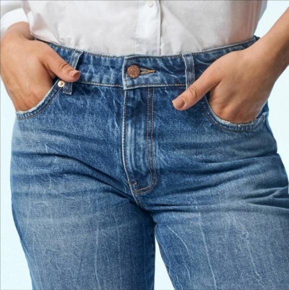 OWN Twisted Seam Mom Jeans - Picture 15 of 15